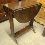 874 8394 DROP-LEAF TABLE